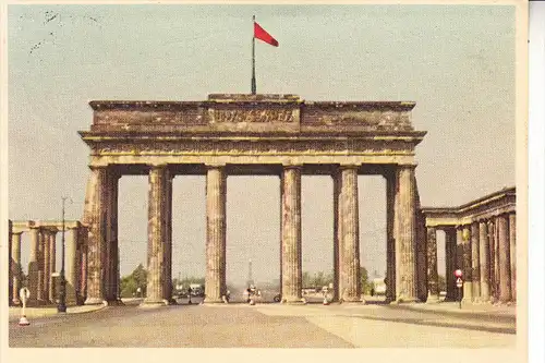 1000 BERLIN, BRANDENBURGER TOR, Russische Fahne