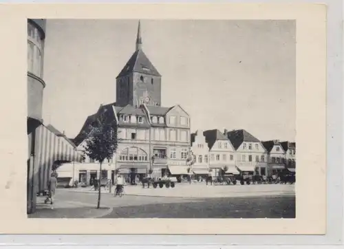 POMMERN - SCHLAWE / SLAWNO, Marktplatz mit Marienkirche, Nachkriegskarte