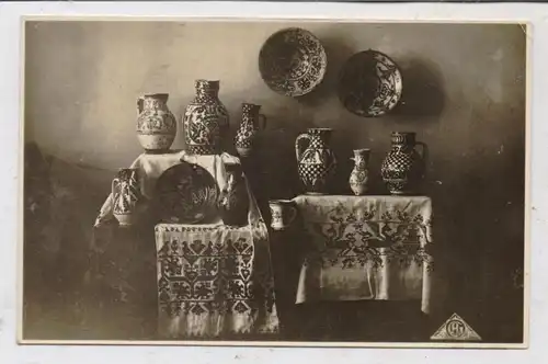 RUMÄNIEN - Siebenbürger Keramik, Kannen und Teller, Photo-AK, 1933