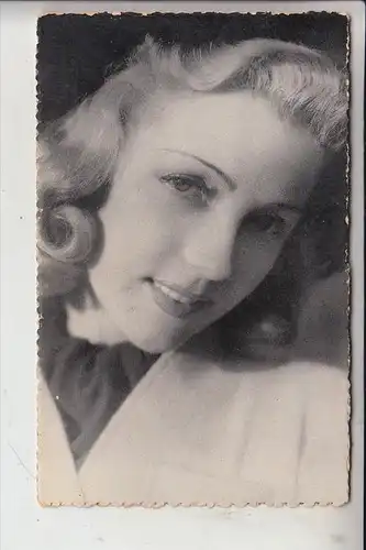 FILM - FILM-STARS / CINEMA, MONIQUE ROLLAND
