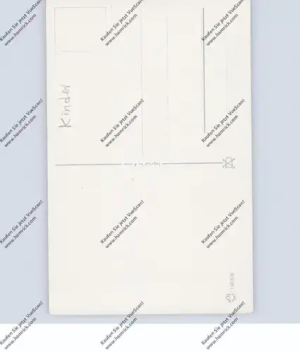 KINDER - Mädchen mit Blumen