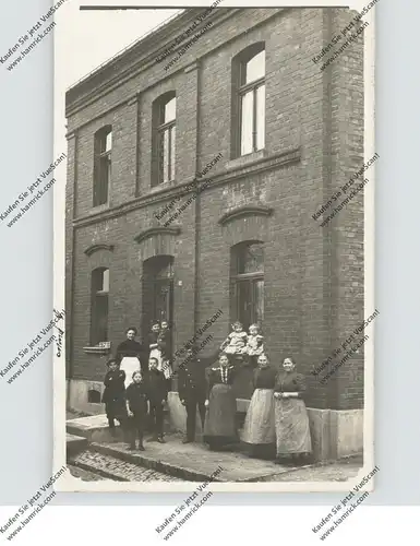 5090 LEVERKUSEN - OPLADEN, Photo-AK Einzelhaus, 1910, Haus-Nr.152, kl. Eckknick