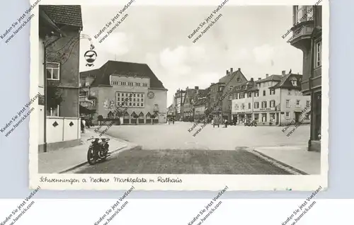 7730 SCHWENNINGEN, Marktplatz, Rathaus, Motorrad, 1954, Druckstellen