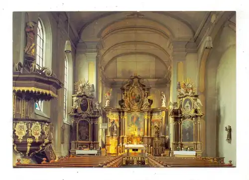 5238 HACHENBURG, Pfarrkirche, Innenansicht