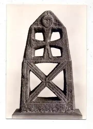 5300 BONN, Rheinisches Landesmuseum, Fränkischer Grabstein aus Moselkern