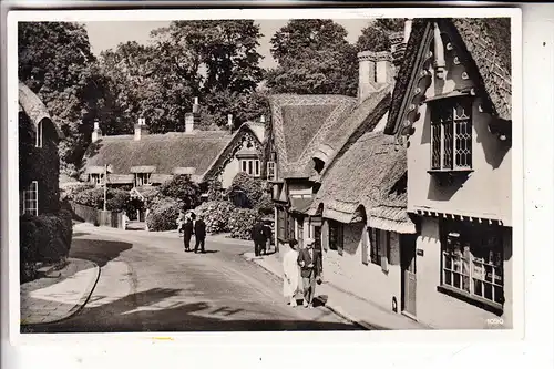 UK - ENGLAND - ISLE OF WHITE - SHANKLIN, street scene, printed in Germany