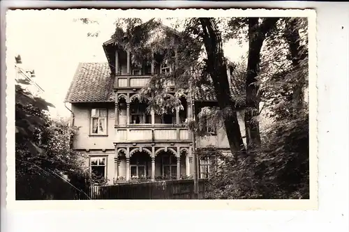 0-3720 BLANKENBURG, Hasselfelder Strasse 38, Photo-AK, 1956