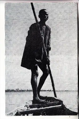 SENEGAL, Un jeune piroquier serere, 1967