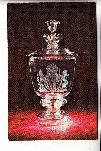 GLAS - Steuben Glas, Corning USA, Crown Cup, Present to Queen Elisabeth, Queen Mother, from Pres. Eisenhower