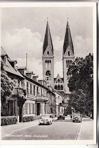 0-3600 HALBERSTADT, Domplatz, Auto-Oldtimer
