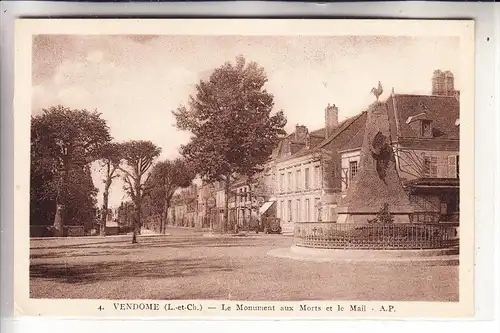 F 41100 VENDOME, Le Monument aux Morts et le Mail