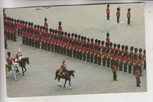 MONARCHIE - UNITED KINGDOM, QUEEN ELISABETH II, Trooping the Colour