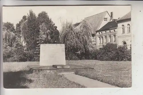 0-3400 ZERBST, Denkmal für die Opfer des Faschismus, 1961