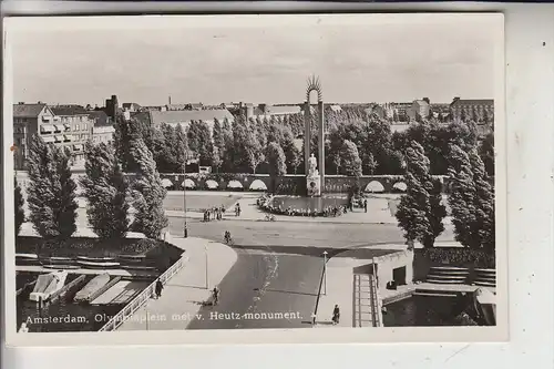 NL - NOORD-HOLLAND,  AMSTERDAM, Olympiaplein & Heutz-Monument