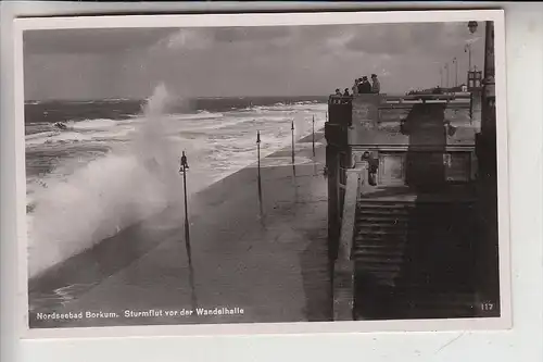 2972 BORKUM, Strumflut an der Wandelhalle