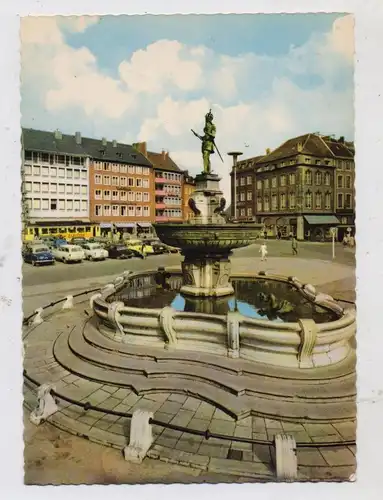5100 AACHEN, Kaiser - Karls - Brunnen am Rathaus, Oldtimer CITROEN DS, OPEL, MERCEDES - BENZ