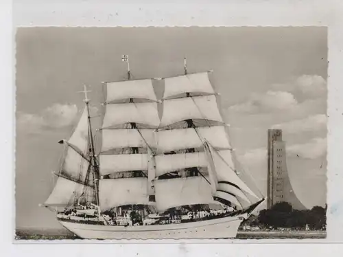 SEGELSCHIFFE - Schulschiff "ORCH FOCK" vor Laboe, 60er Jahre