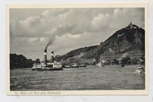 BINNENSCHIFFE - RHEIN, Frachtschiffe bei Königswinter, 1955