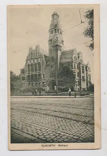 4390 GLADBECK, Rathaus, belebte Szene, Verlag Sokalla - Gladbeck