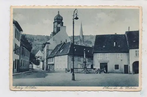 F 67190 MUTZIG, Place de la Victoire