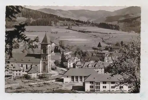 7807 ELZACH, Blick über die Schulen und Kirche in das Elzachtal, 1955
