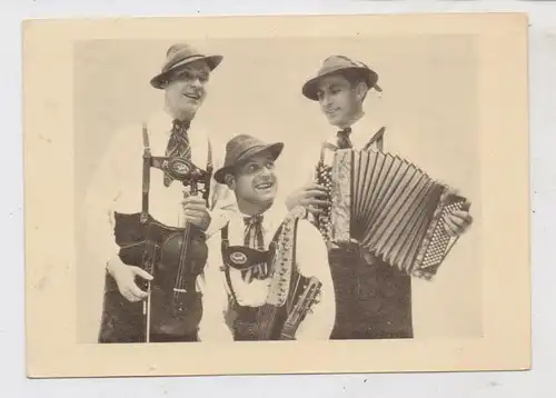 8240 BERCHTESGADEN, Mayer - Schrank, Musik- und Gesangstrio, Akkordeon