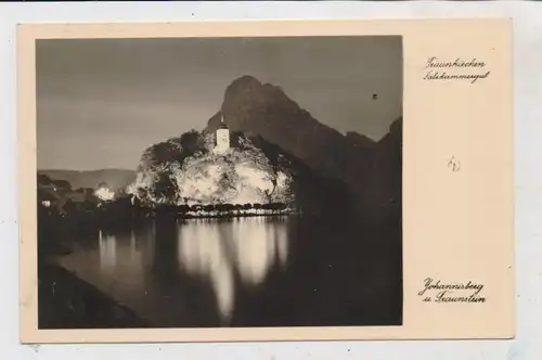 A 4801 TRAUNKIRCHEN mit Johannisberg bei Nachtbeleuchtung