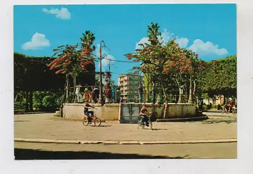 I 70032 BITONTO, Villa Communale, Kinder - Fahrräder