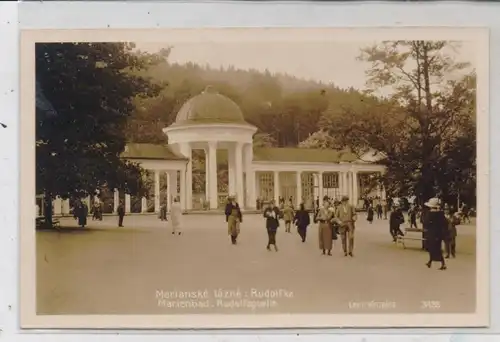 BÖHMEN & MÄHREN -  MARIENBAD / MARIANSKE LAZNE, Rudolfsquelle, belebte Szene, Verlag Ervin Würzburg