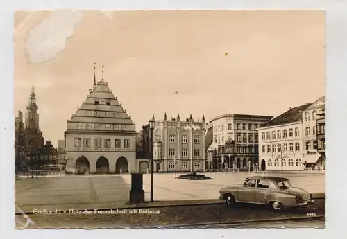 0-2200 GREIFSWALD, Platz der Freundschaft, Rathaus, Wartburg - PKW, 1962