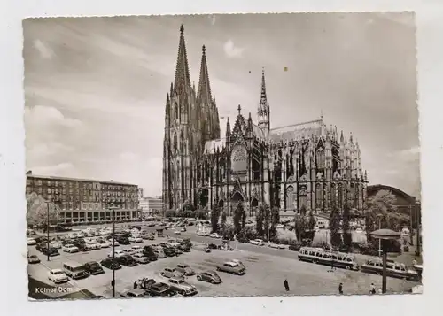 5000 KÖLNER DOM, Roncalliplatz, Dom - Hotel, Dombauhütte, Oldtimer, noch kein Römisch - Germanisches Museum,