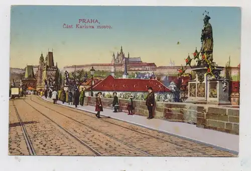 CZ 110 00 PRAHA  / PRAG, Karlsbrücke, belebte Szene, 1917