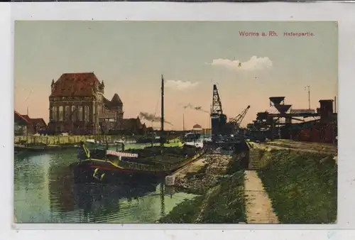 BINNENSCHIFFE - RHEIN, Frachtschiff im Hafen Worms, 20er Jahre