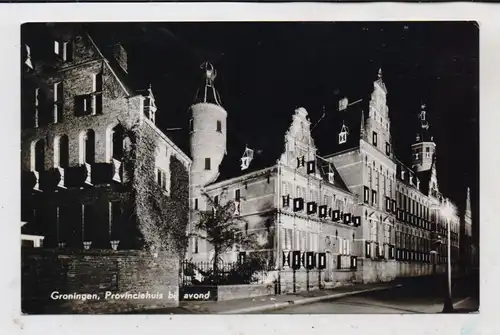 GRONINGEN STAD, Provinciehuis bij avond