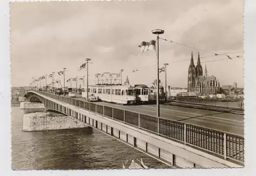 5000 KÖLN, Deutzer-Brücke, Strassenbahnen, BORFWARD, VW-Käfer, 1959