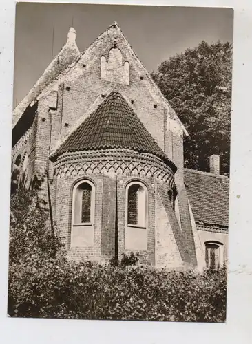 0-2332 ALTENKIRCHEN / Rügen, Dorfkirche, Chor und Apsis