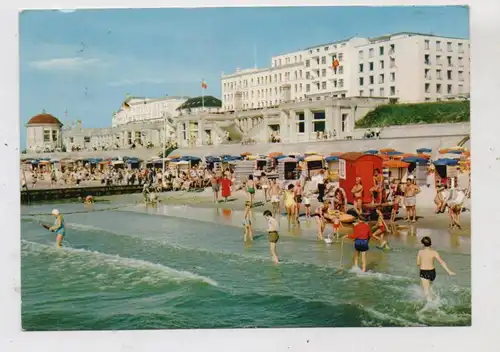 2972 BORKUM, Badestrand vor der Kurhauspromanade