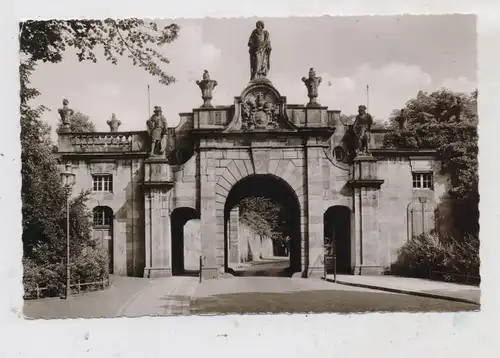 6400 FULDA, Paulus Tor