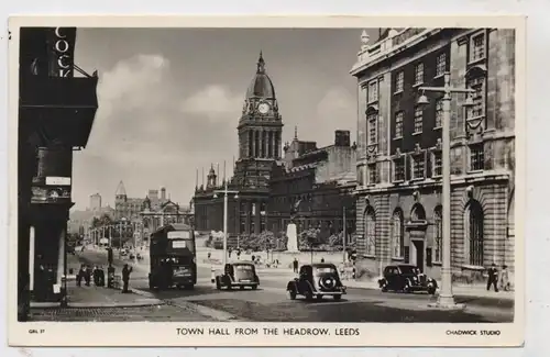 UK - WEST YORKSHIRE - LEEDS, Town Hall from the Headow, Oldtimer