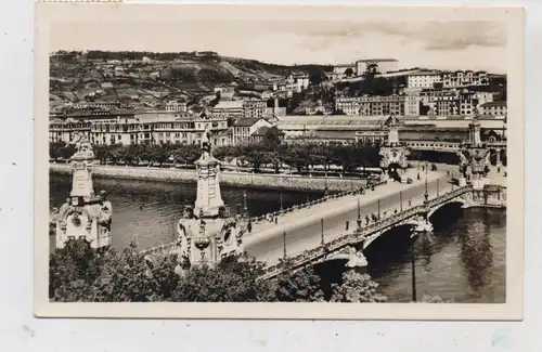 E 20000 SAN SEBASTIAN, Puente de Maria Cristian & Estacion del Norte / Nordbahnhof / Station, 195...