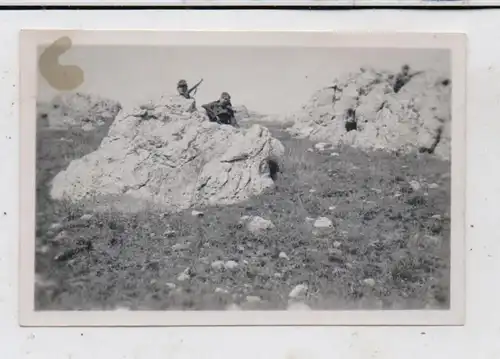 MILITÄR - 2.Weltkrieg, Wehrmachtsoldaten, Ukraine - Halbinsel Kertsch, März 1943, Kleinphto 9,1 x 8,1 cm