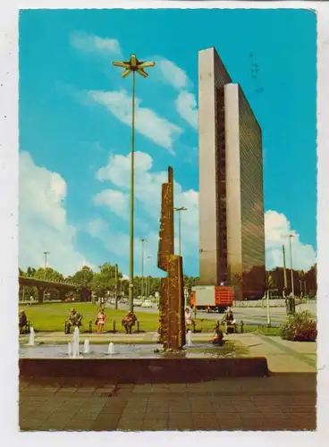 4000 DÜSSELDORF, Goldfinger - Brunnen, Thyssen - Hochhaus