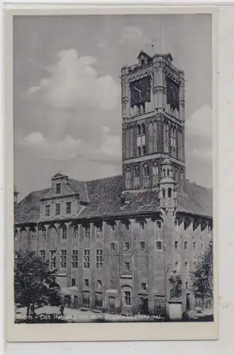 WESTPREUSSEN - THORN / TORUN, Rathaus und Kopernikusdenkmal, 1941