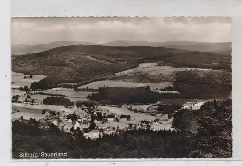 5942 KIRCHHUNDEM - SILBERG, Bllick auf den Ort