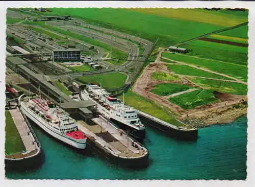 SCHIFFE - FÄHRE / Ferry, Fährbahnhof Puttgarden