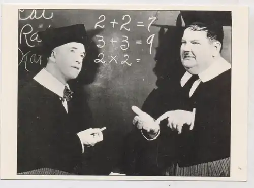 FILM STARS - OLIVER HARDY / STAN LAUREL