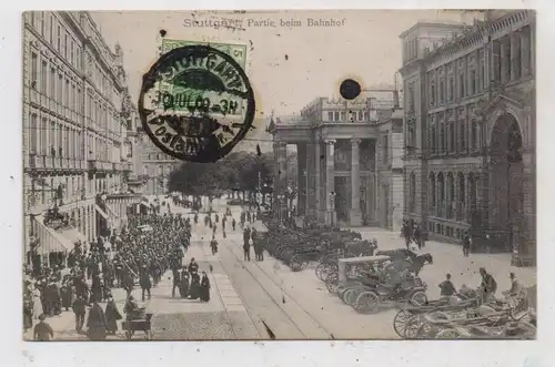 7000 STUTTGART, Am Bahnhof, Militäreinheit, Droschken, sehr belebte Szene, 1909