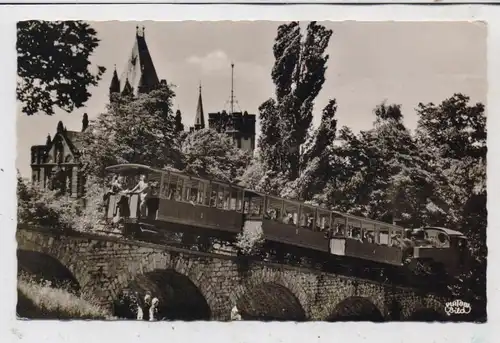 5330 KÖNIGSWINTER, Drachenfels-Bahn an der Drachenburg, 1955