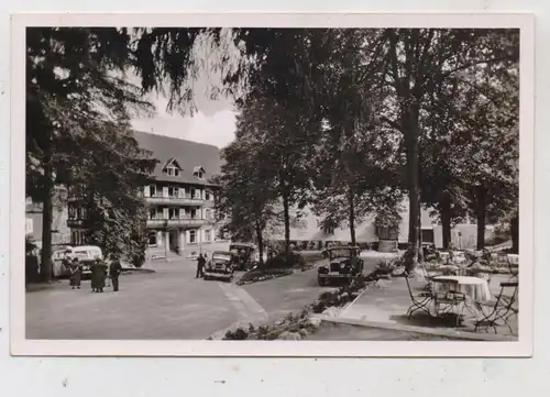 7603 OPPENAU - ALLERHEILIGEN, Am  Kurhaus, Oldtimer