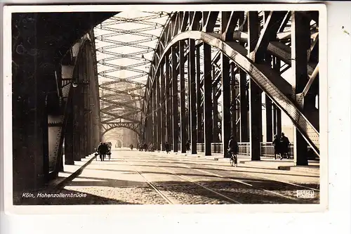 5000 KÖLN, Blick durch die Hohenzollernbrücke, Fuhrwerke, Strassenbahn, 1937